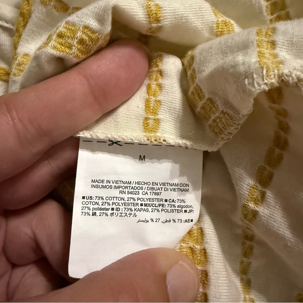 Old Navy Embroidered Striped Button Back Knit Top Yellow Cream Tee - Picture 6 of 6